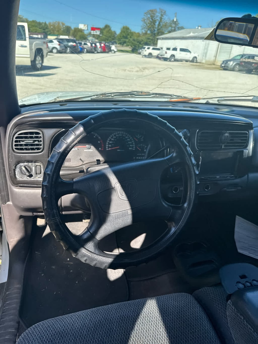 Used 1998 Dodge Dakota Sport Club Cab 131 WB 4WD Club Cab 131 WB 4WD