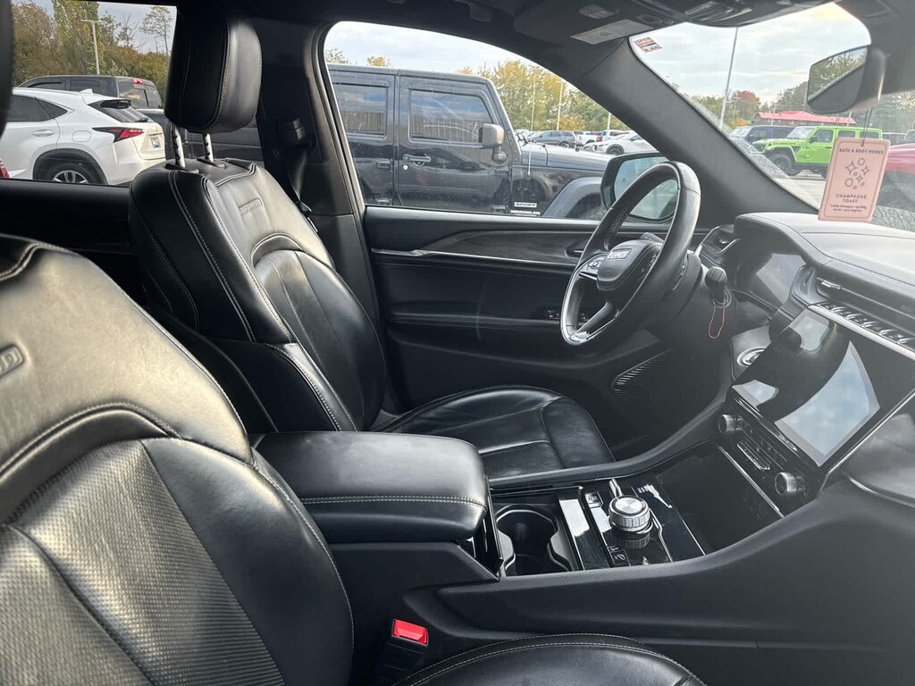 Used 2021 Jeep Grand Cherokee L Overland 4x4