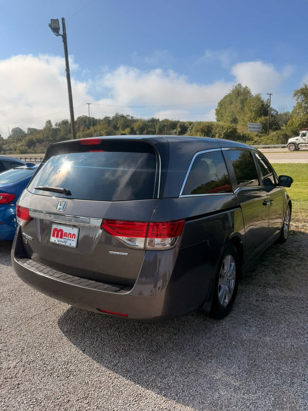 Used 2016 Honda Odyssey SE