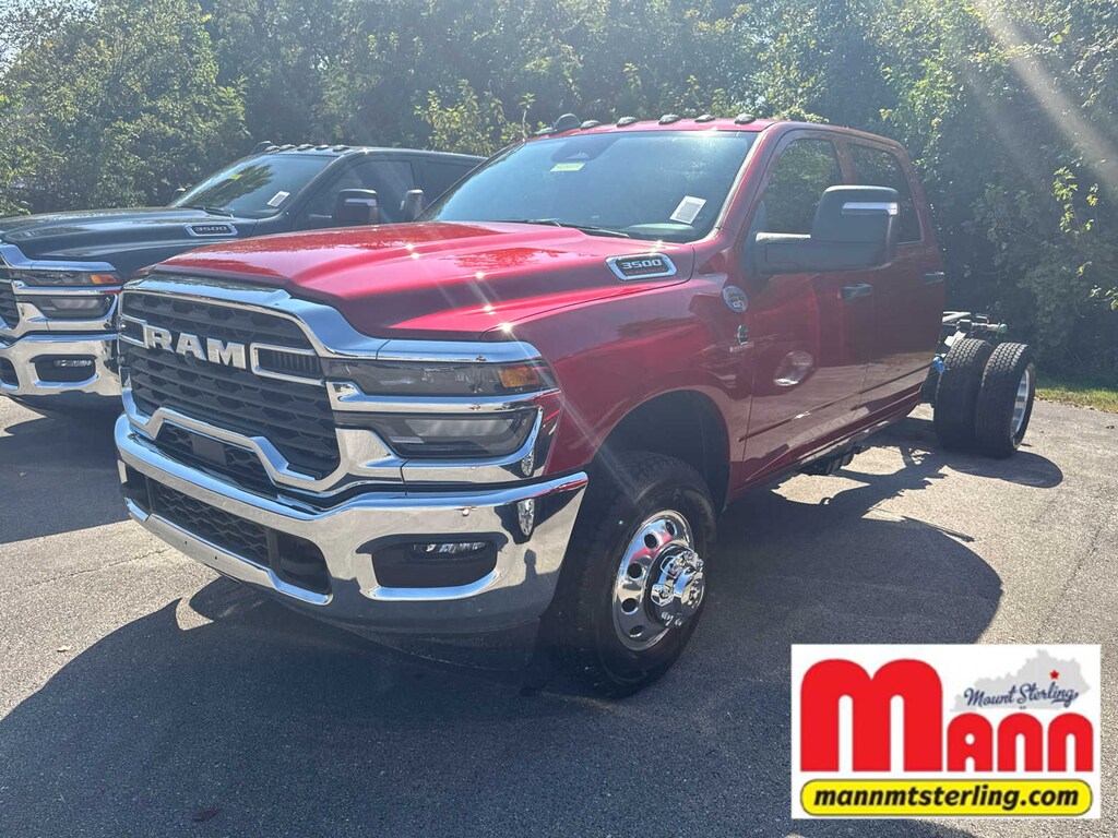 New 2026 Ram 3500 Chassis Cab Tradesman 4WD Crew Cab 60 CA 172.4 WB 4WD Crew Cab 60 CA 172.4 WB