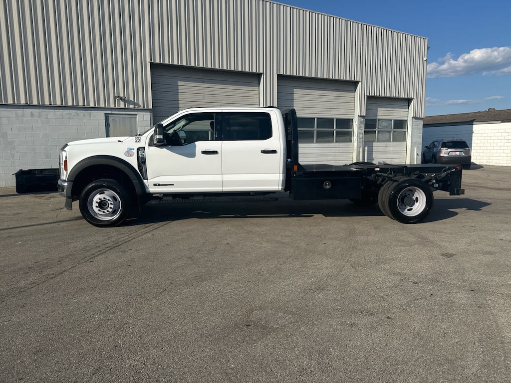 Used 2024 Ford Super Duty F-550 DRW XLT 4WD Crew Cab 179 WB 60 CA 4WD Crew Cab 179 WB 60 CA