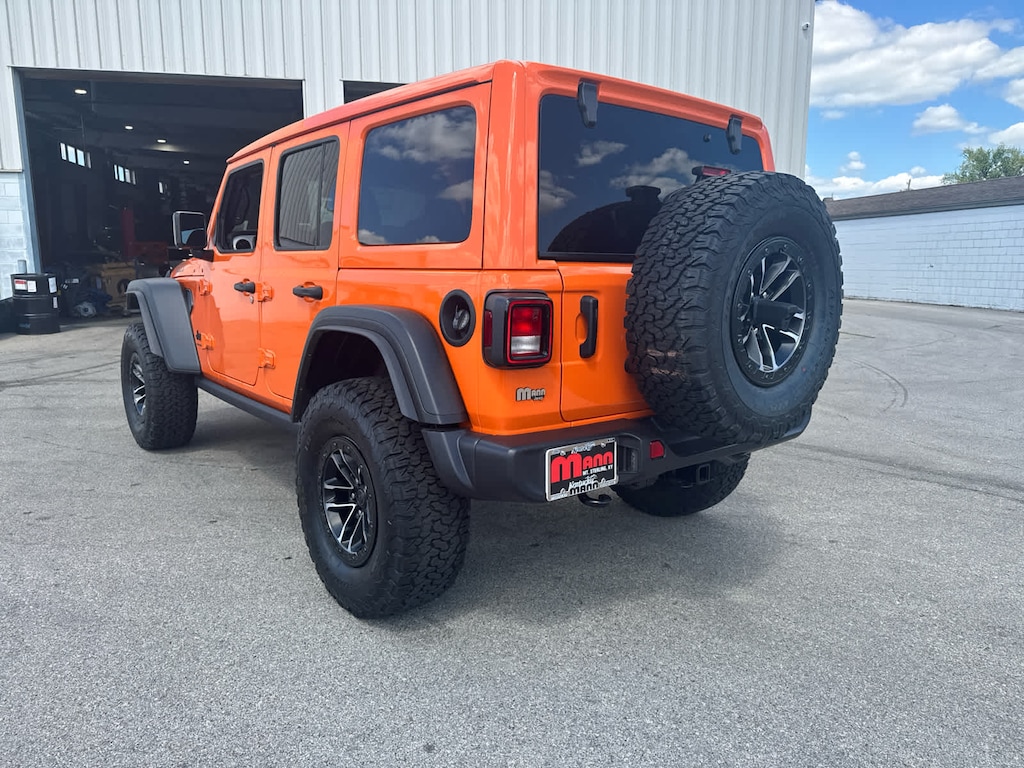 New 2025 Jeep Wrangler Willys 4x4