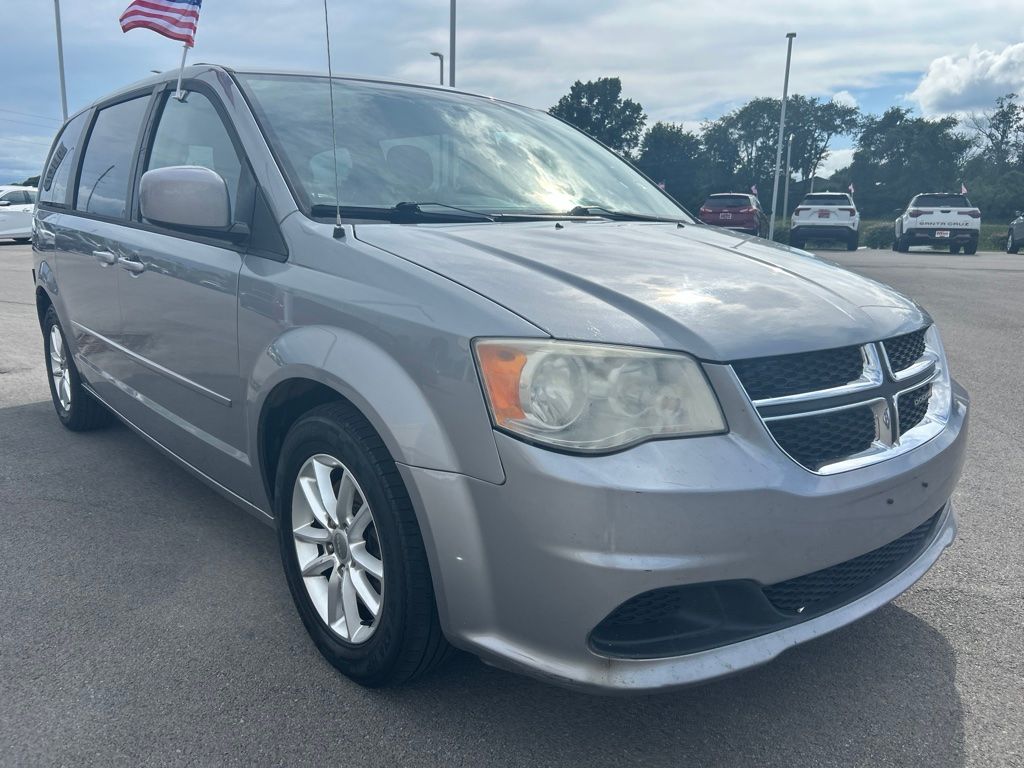 2014 Dodge Grand Caravan SXT's photo