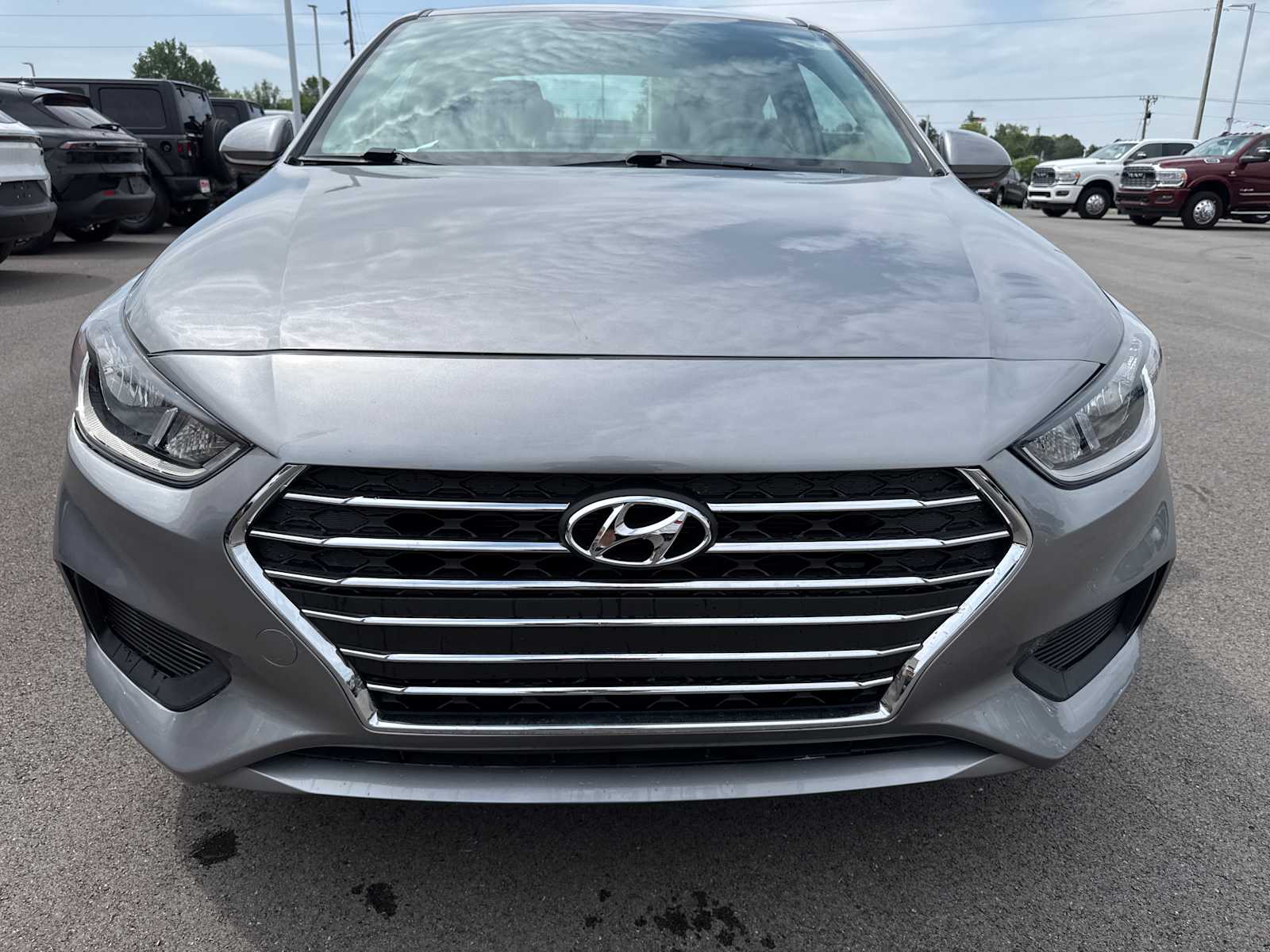 Used 2022 Hyundai Accent SE with VIN 3KPC24A68NE160076 for sale in Richmond, KY