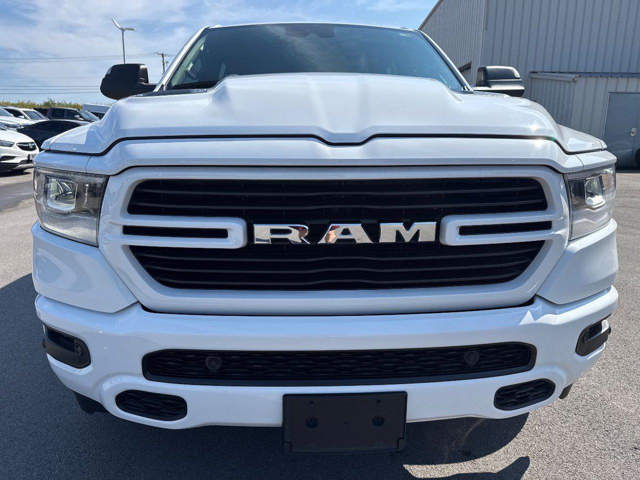 2024 Ram 1500 Laramie photo 2