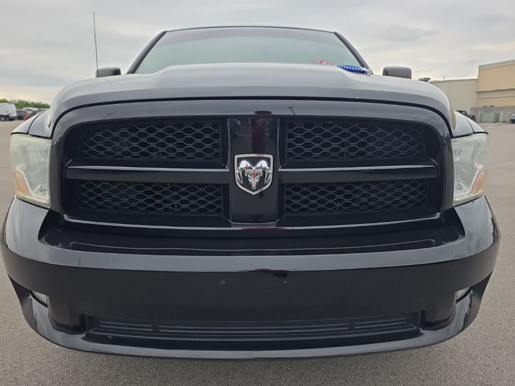 Used 2012 RAM Ram 1500 Pickup Express with VIN 3C6JD7AT0CG115165 for sale in Richmond, KY