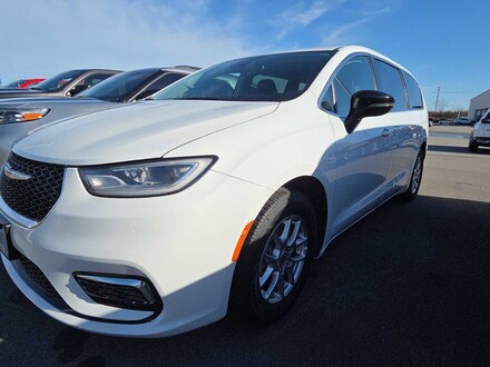 2024 Chrysler Pacifica Touring L Minivan/Van