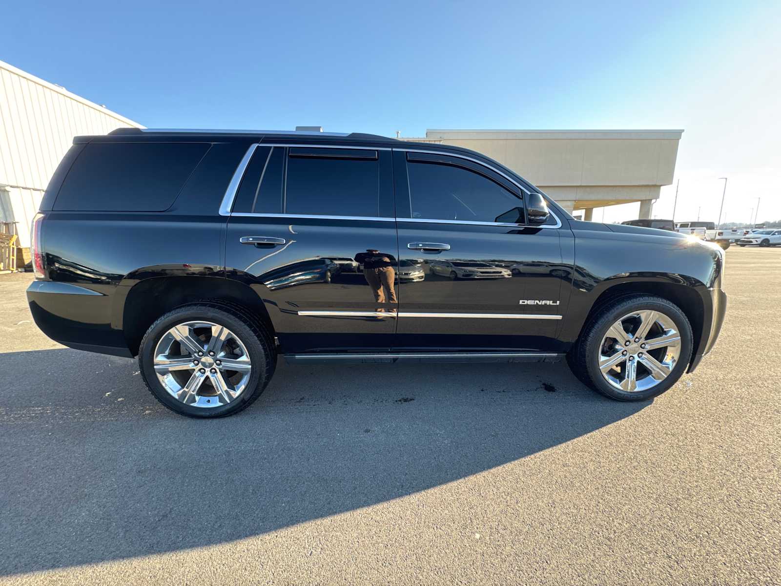 Used 2019 GMC Yukon Denali with VIN 1GKS2CKJ0KR146685 for sale in Richmond, KY