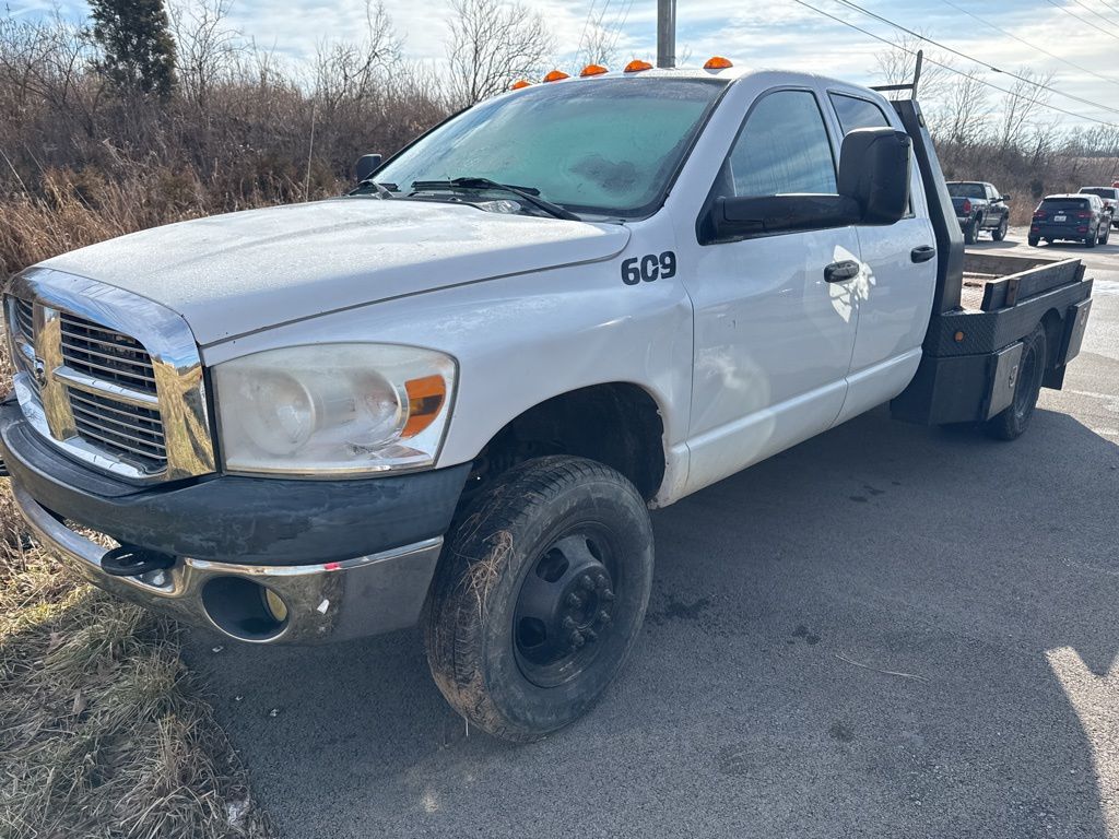 2007 Dodge Ram Chassis Cab ST 4X4 Quad Cab DRW's photo