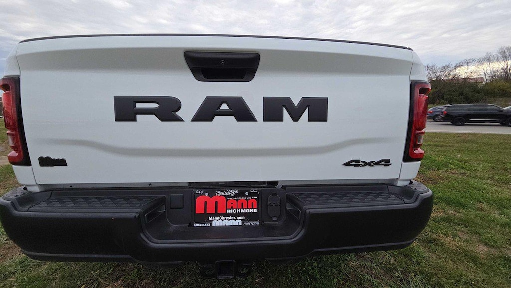 2025 Ram 3500 Tradesman photo 4