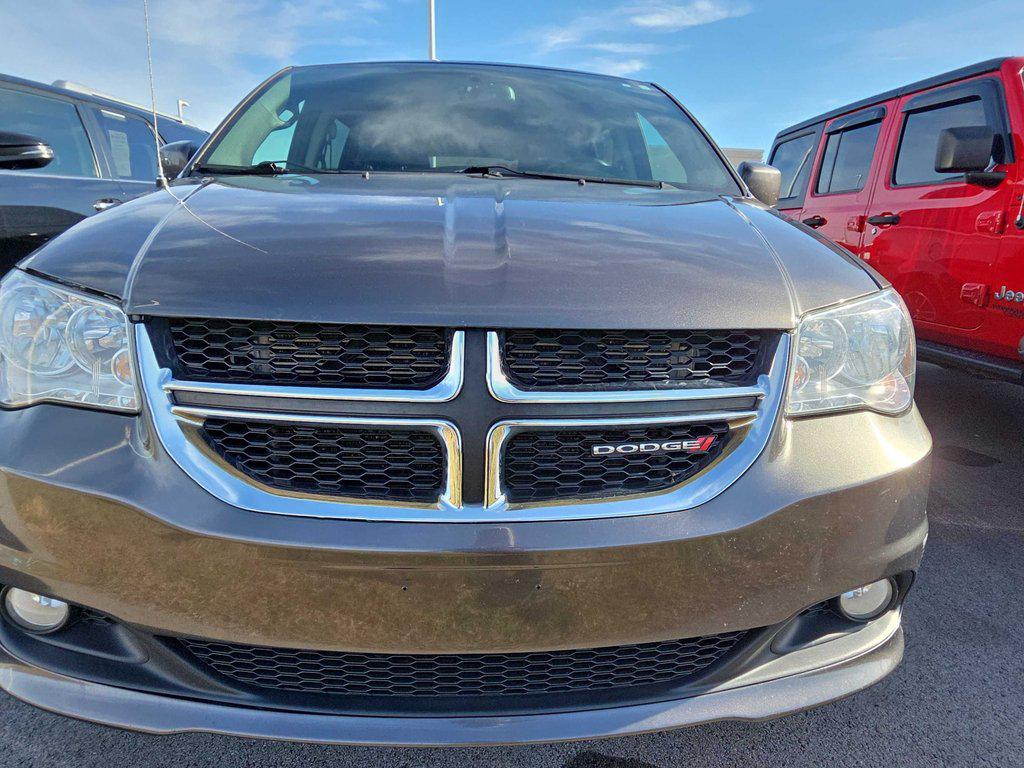 Used 2017 Dodge Grand Caravan SXT with VIN 2C4RDGCG2HR735674 for sale in Richmond, KY