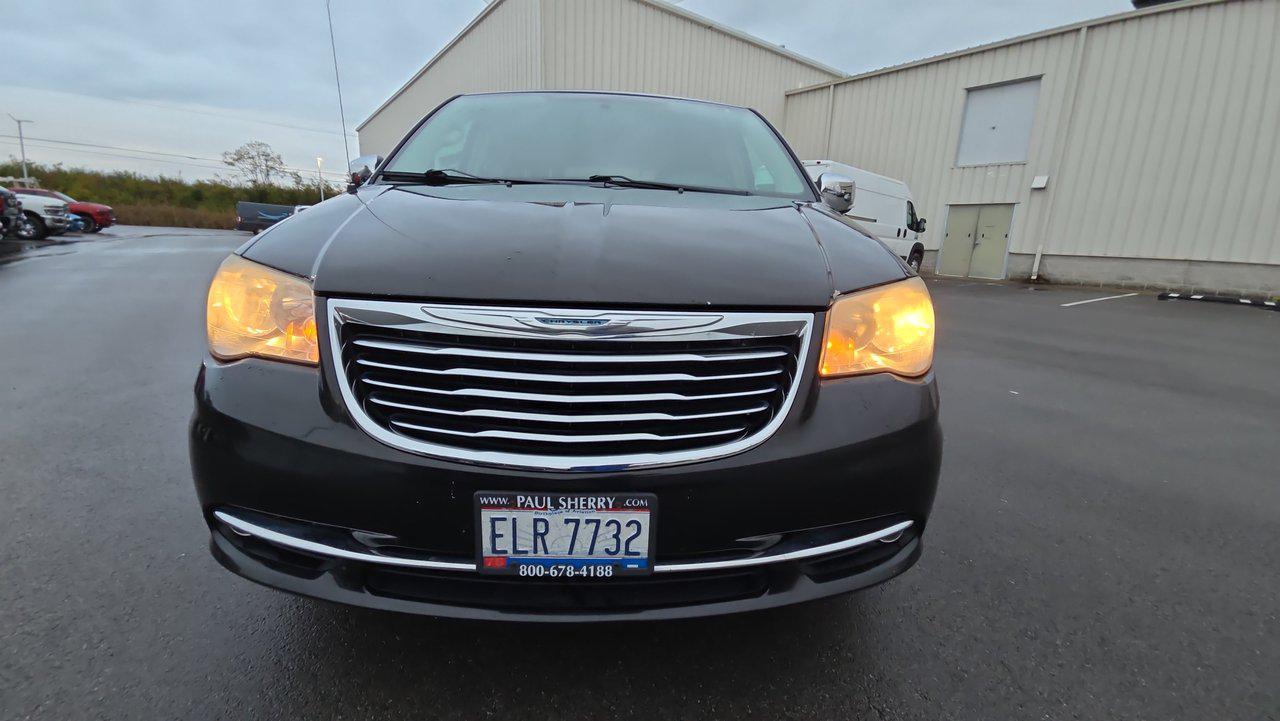 Used 2014 Chrysler Town & Country Touring-L with VIN 2C4RC1CG8ER409132 for sale in Richmond, KY