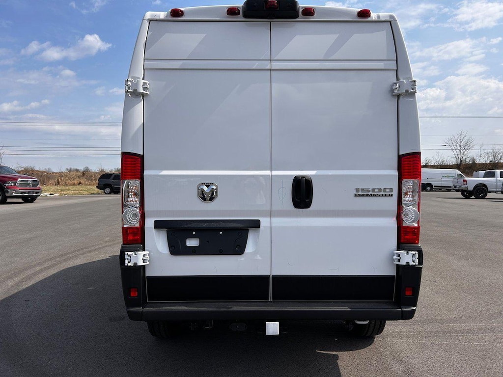 New 2025 Ram ProMaster PROMASTER 1500 TRADESMAN CARGO VAN HIGH ROOF 136' Cargo Van