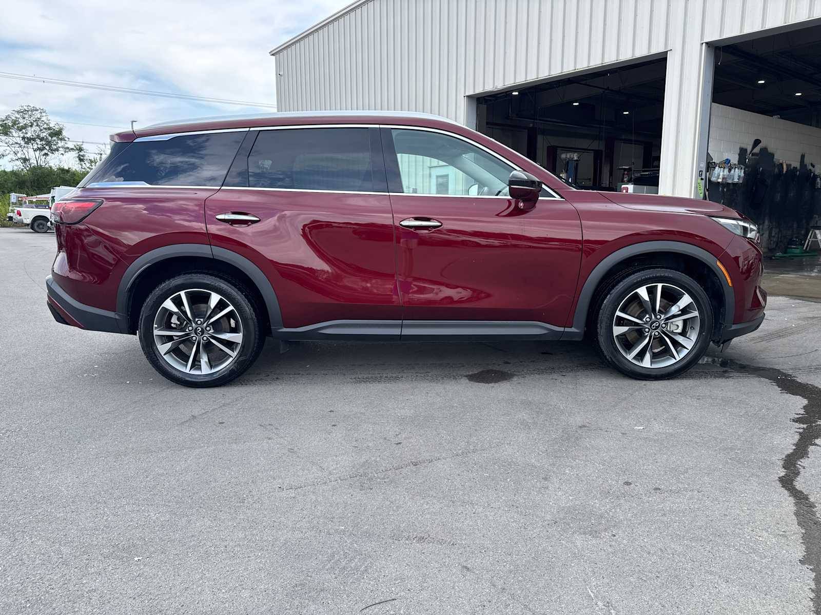 2024 Infiniti QX60 Luxe photo 4