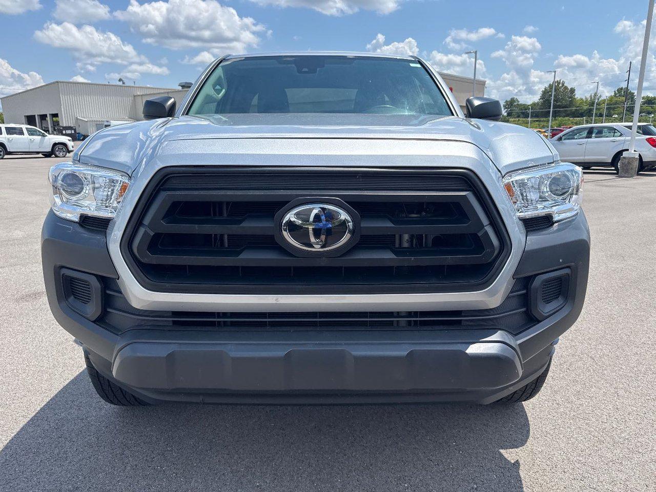 2022 Toyota Tacoma SR photo 2