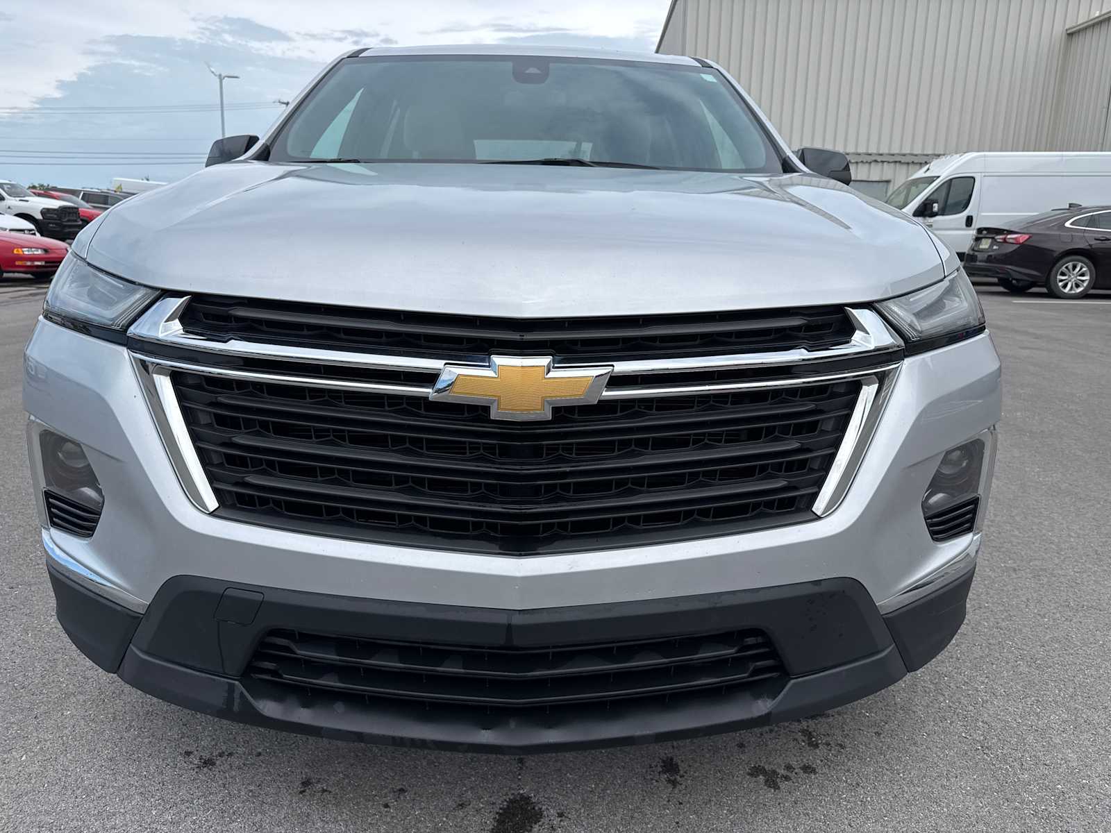 Used 2022 Chevrolet Traverse LS with VIN 1GNEVFKW7NJ164625 for sale in Richmond, KY