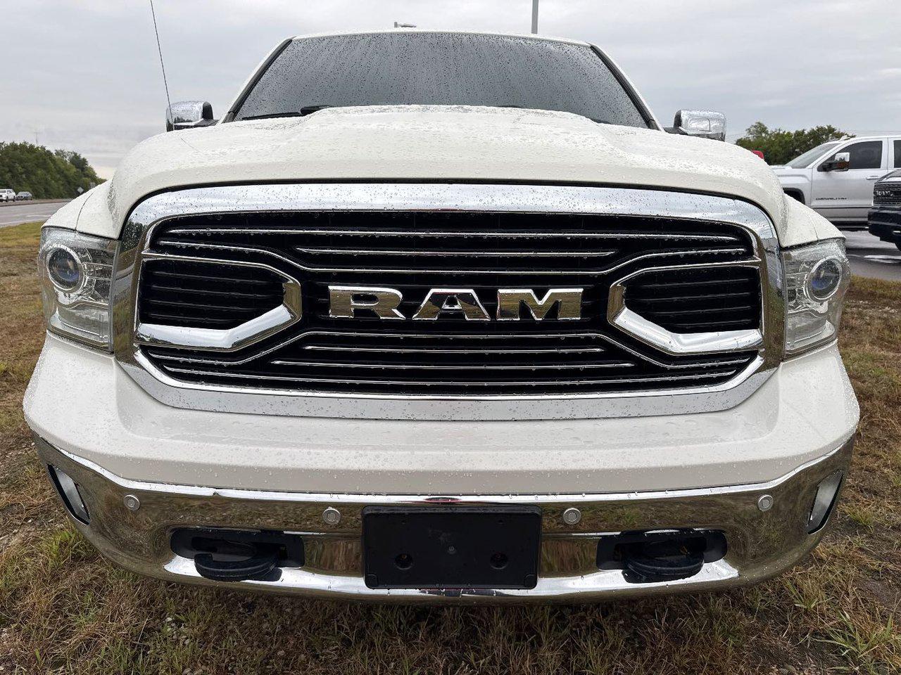 2017 Ram 1500 Longhorn photo 2
