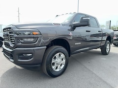 2025 Ram 2500 BIG HORN CREW CAB 4X4 6'4 BOX Truck