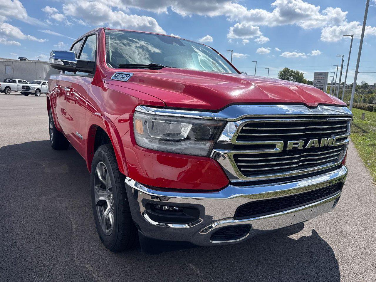 2022 Ram 1500 Laramie photo 3