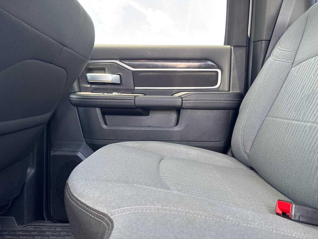 2024 RAM Ram 3500 Pickup Big Horn - Photo 13