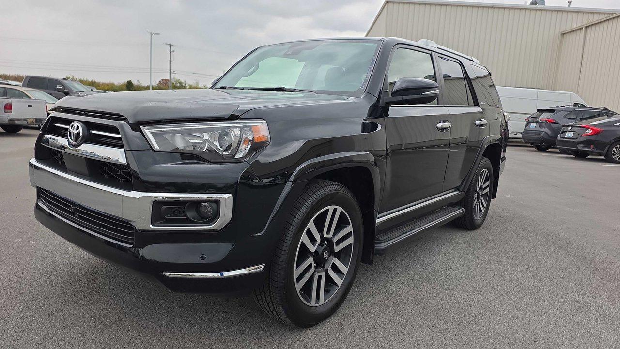 2023 Toyota 4Runner Limited's photo