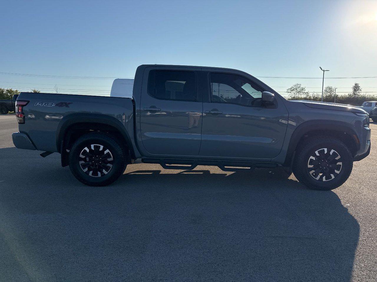 2023 Nissan Frontier PRO-4X photo 4
