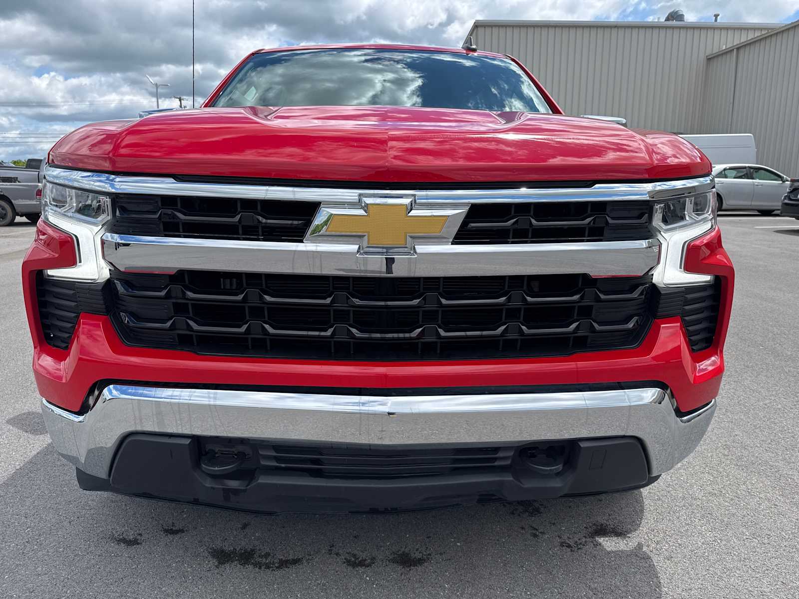 Used 2023 Chevrolet Silverado 1500 LT with VIN 1GCUDDED5PZ317108 for sale in Richmond, KY