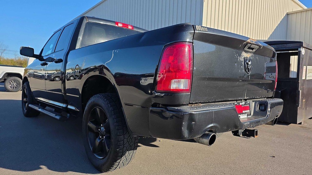 2017 Ram 1500 Express photo 4