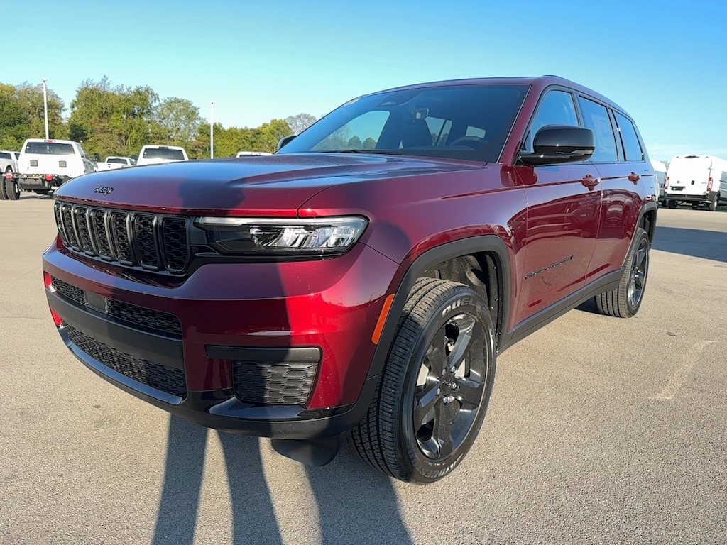 New 2025 Jeep Grand Cherokee L ALTITUDE X 4X4 Sport Utility