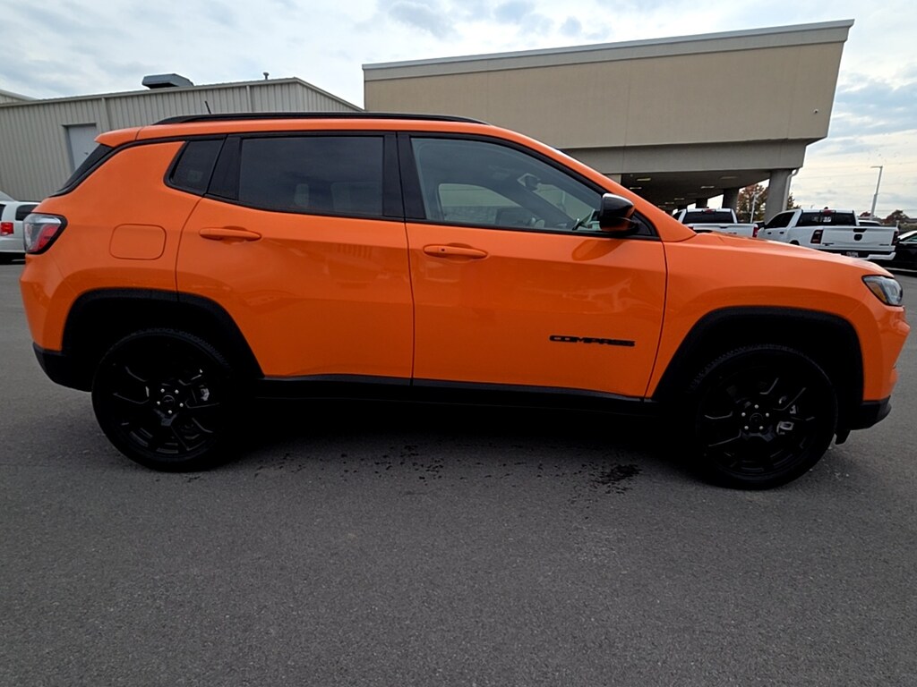 New 2026 Jeep Compass LATITUDE ALTITUDE 4X4 Sport Utility