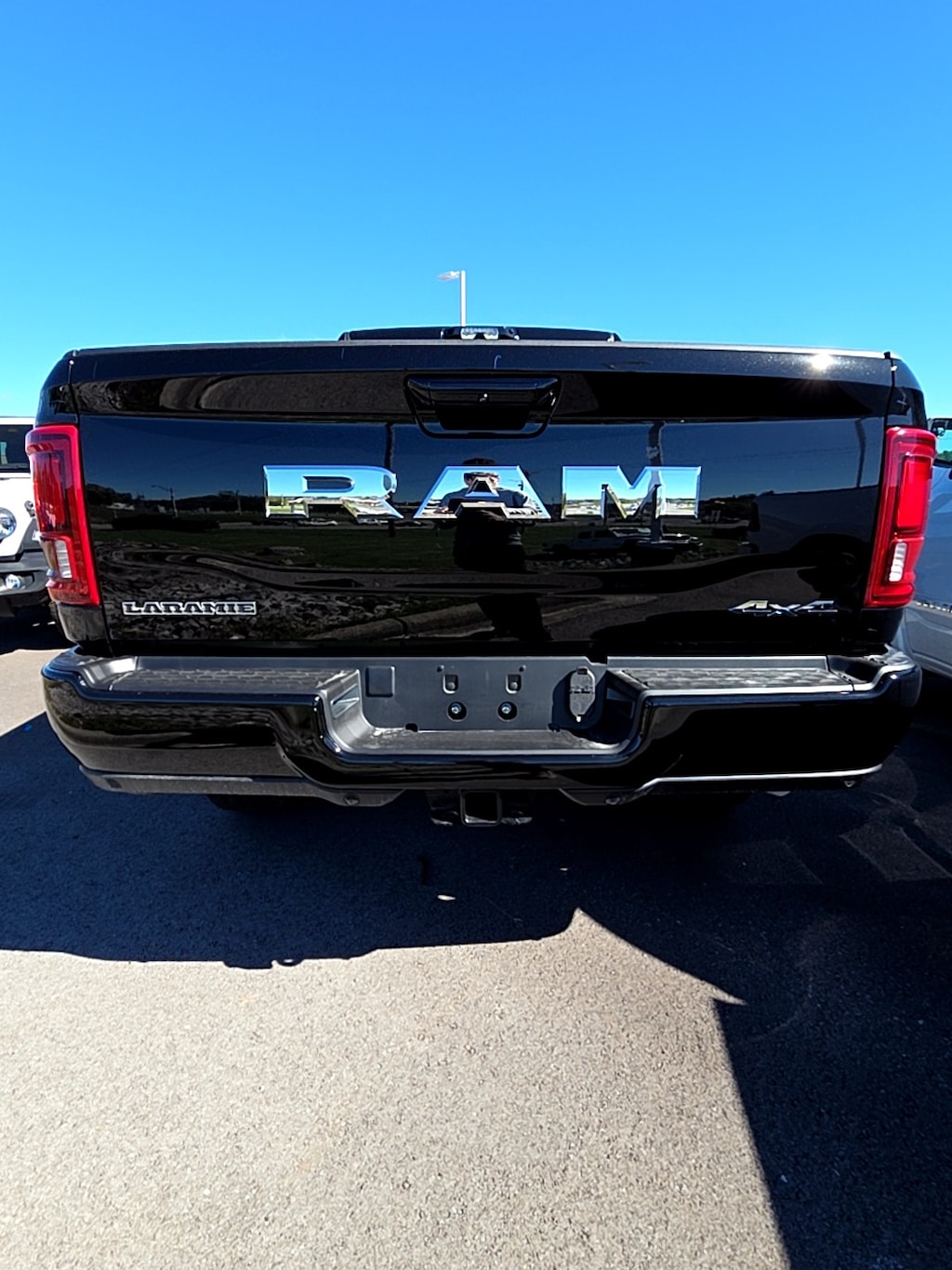 New 2026 Ram 2500 LARAMIE CREW CAB 4X4 6'4 BOX Pickup