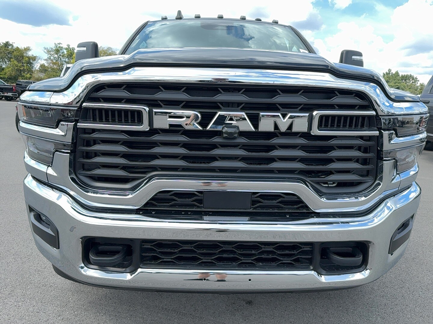 2026 Ram 3500 Tradesman photo 2