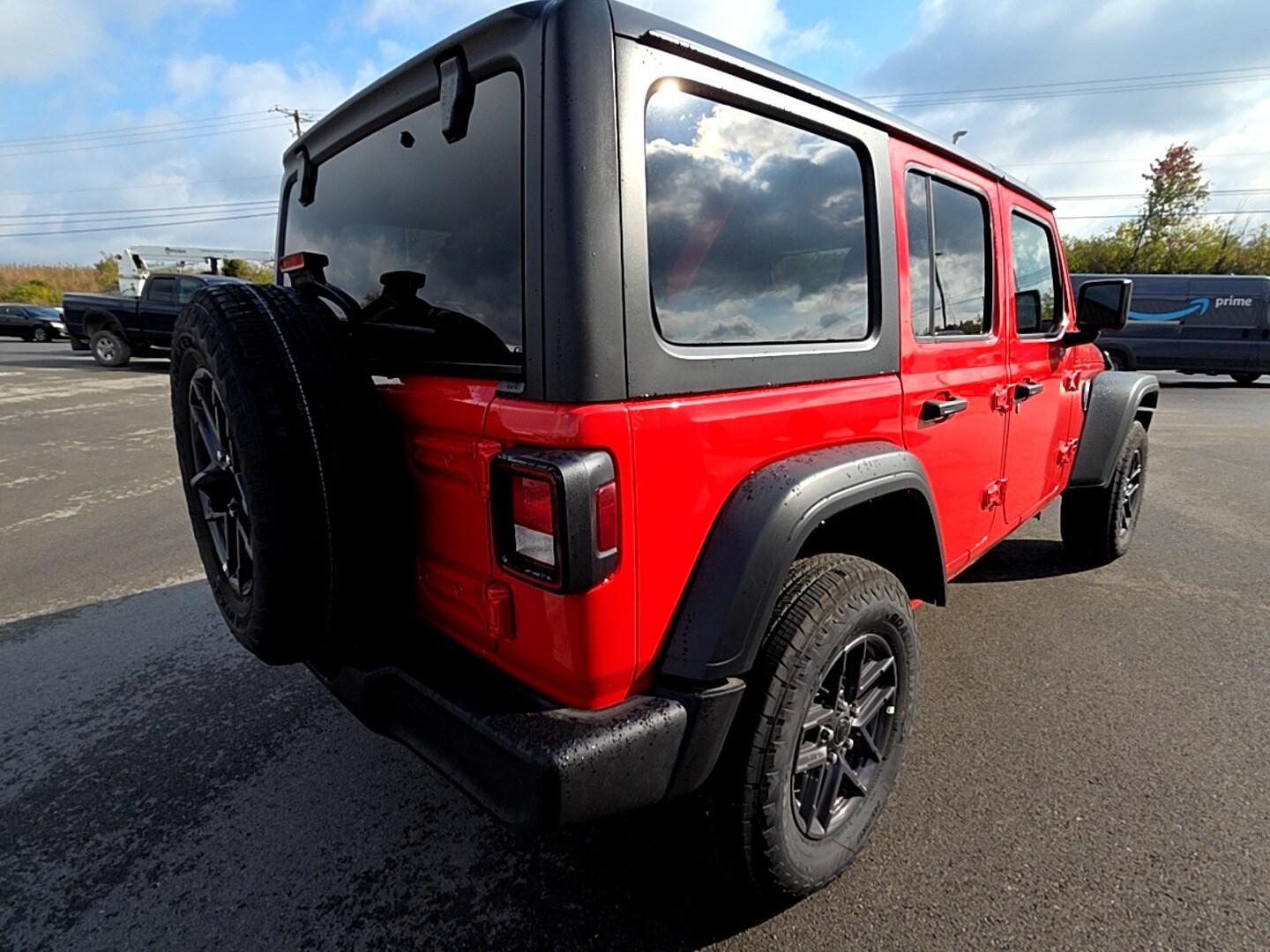2026 Jeep Wrangler Sport RHD photo 2