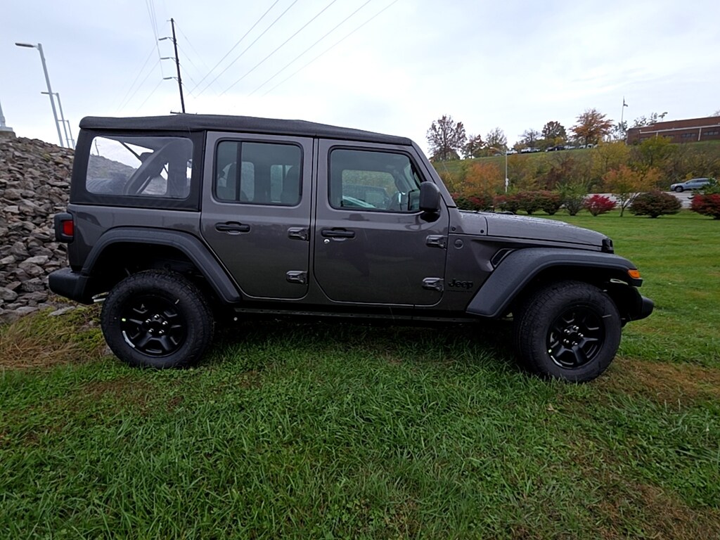 New 2026 Jeep Wrangler 4-DOOR SPORT Sport Utility