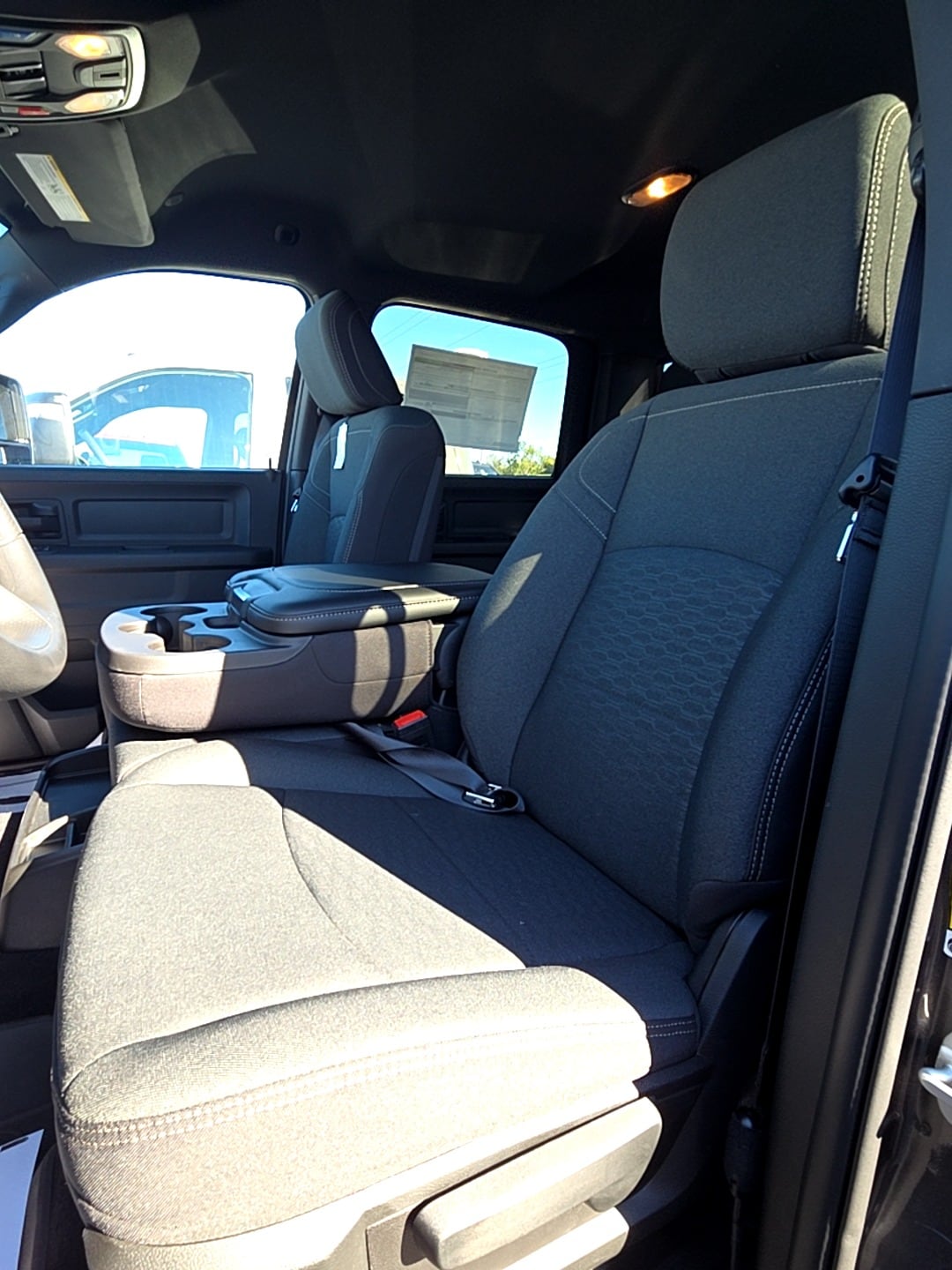 2026 RAM 2500 Tradesman - Photo 16