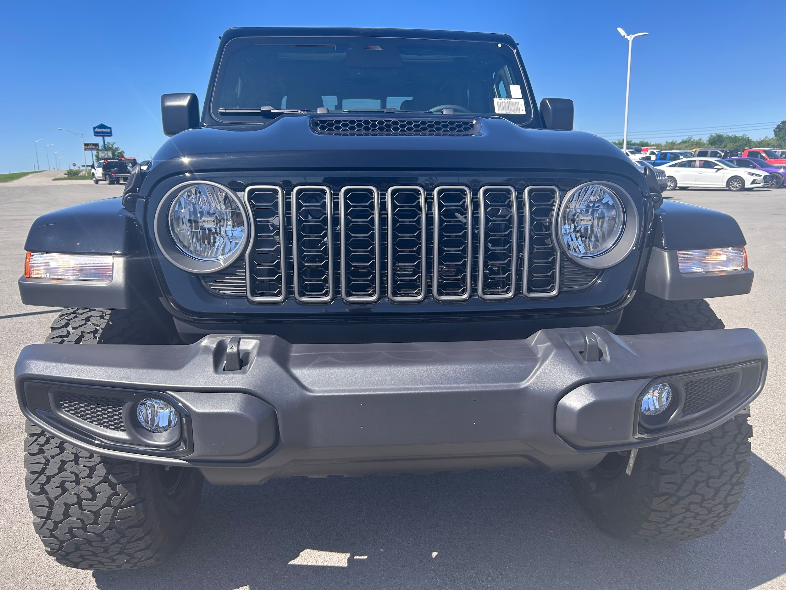 2026 Jeep Gladiator Sport S - Photo 8