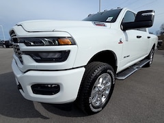 2026 Ram 3500 BIG HORN CREW CAB 4X4 6'4 BOX Pickup