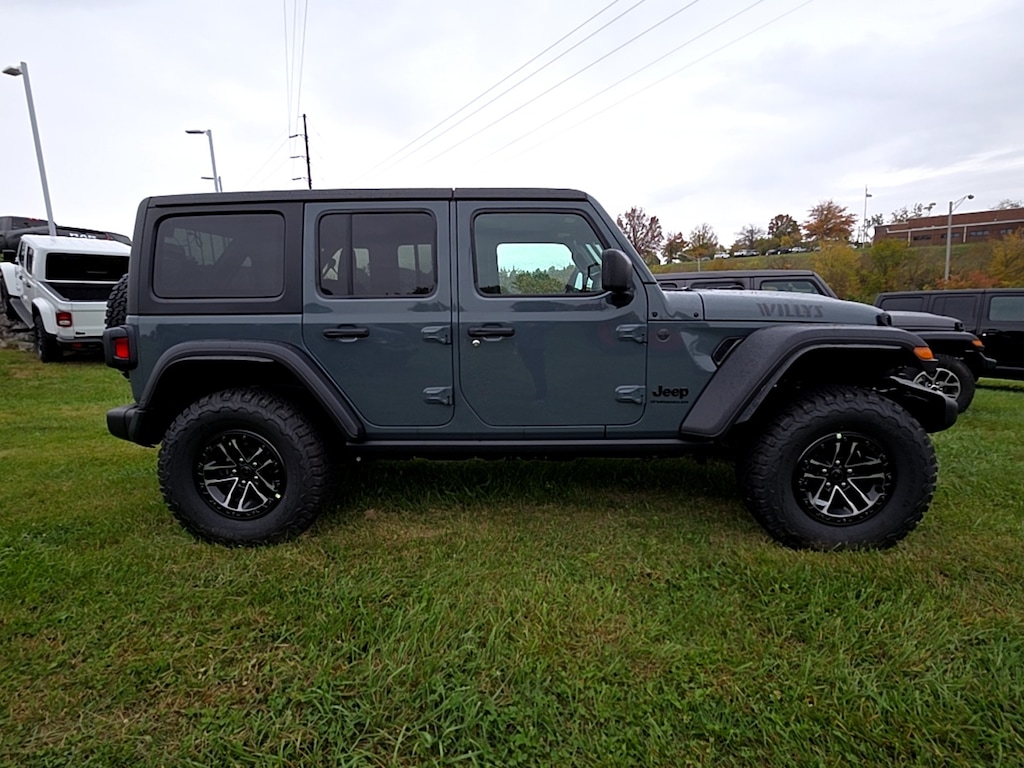 New 2026 Jeep Wrangler 4-DOOR WILLYS Sport Utility