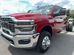 2026 Ram 3500 Chassis Cab TRADESMAN CREW   4X4 60' CA Pickup