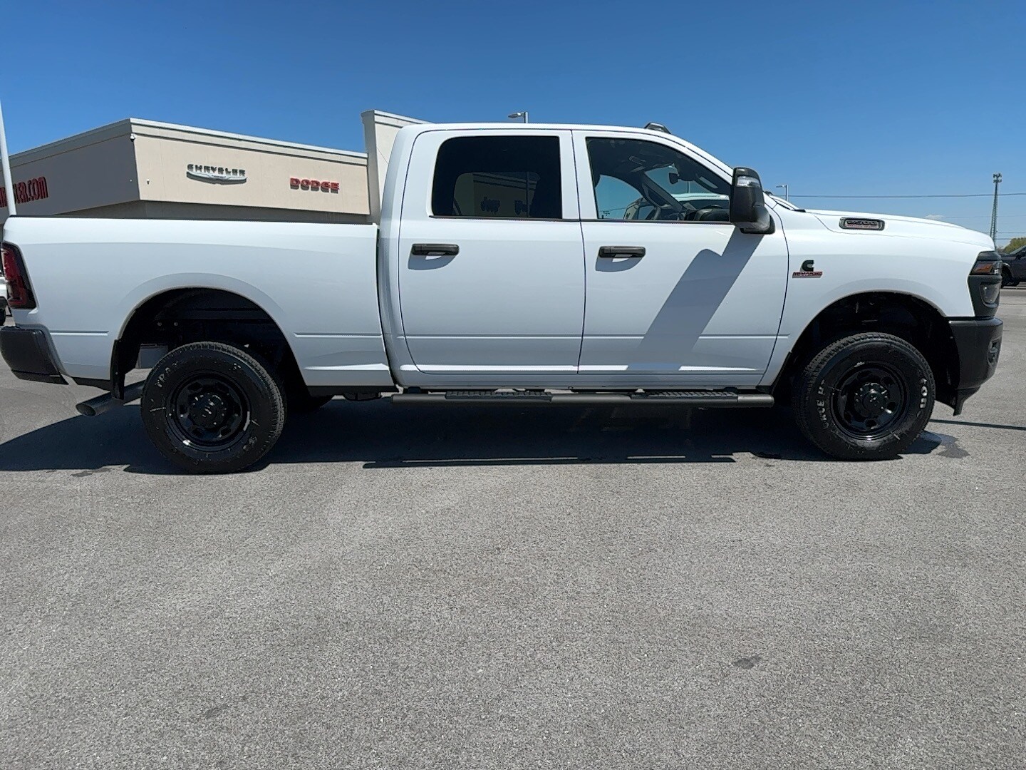2025 Ram 2500 Tradesman photo 4