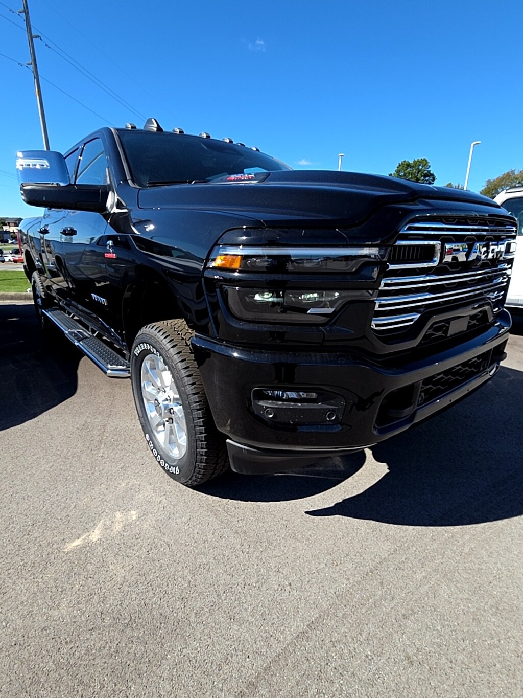 New 2026 Ram 2500 LARAMIE CREW CAB 4X4 6'4 BOX Pickup