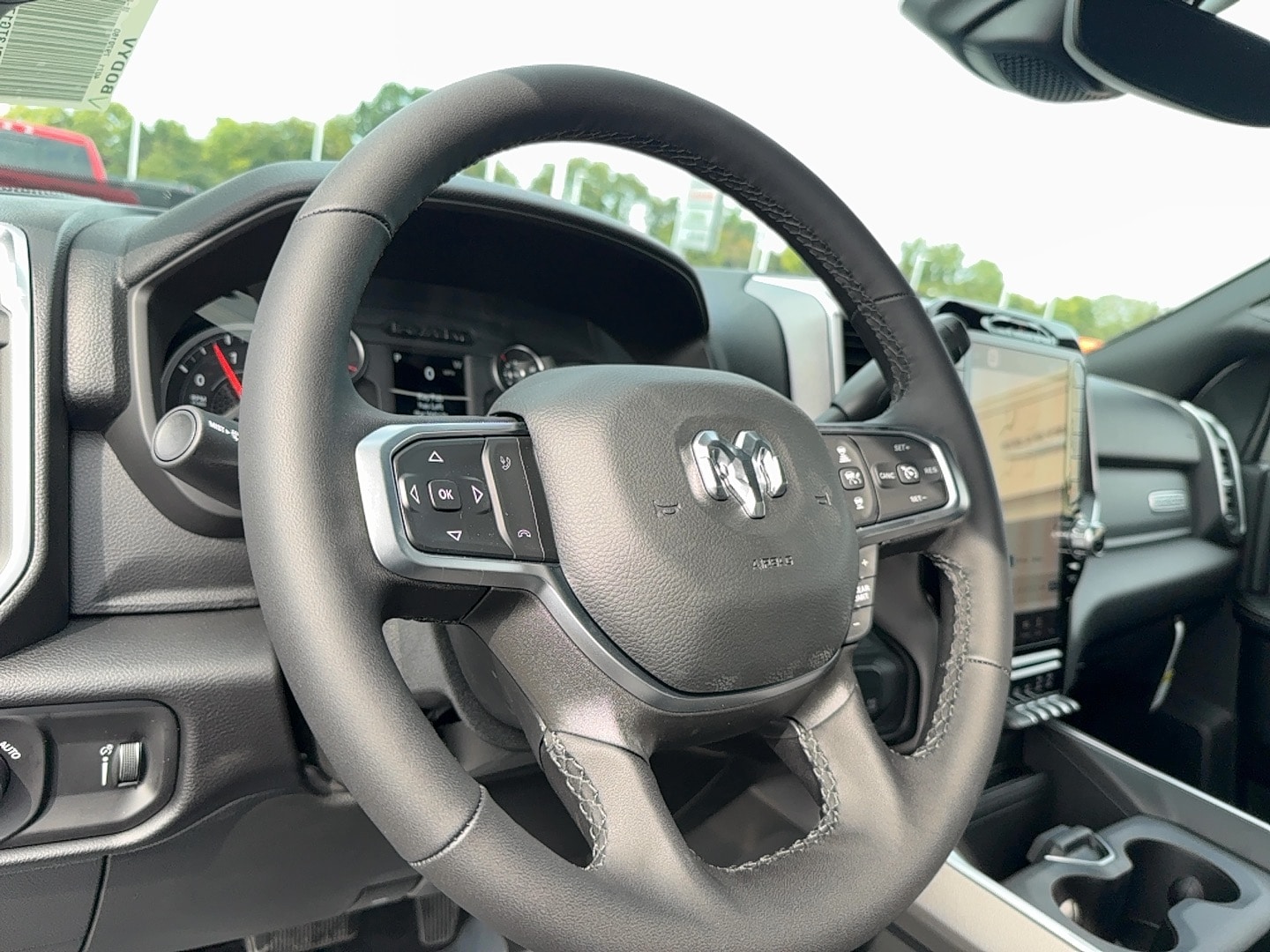 2026 RAM 2500 Big Horn - Photo 9