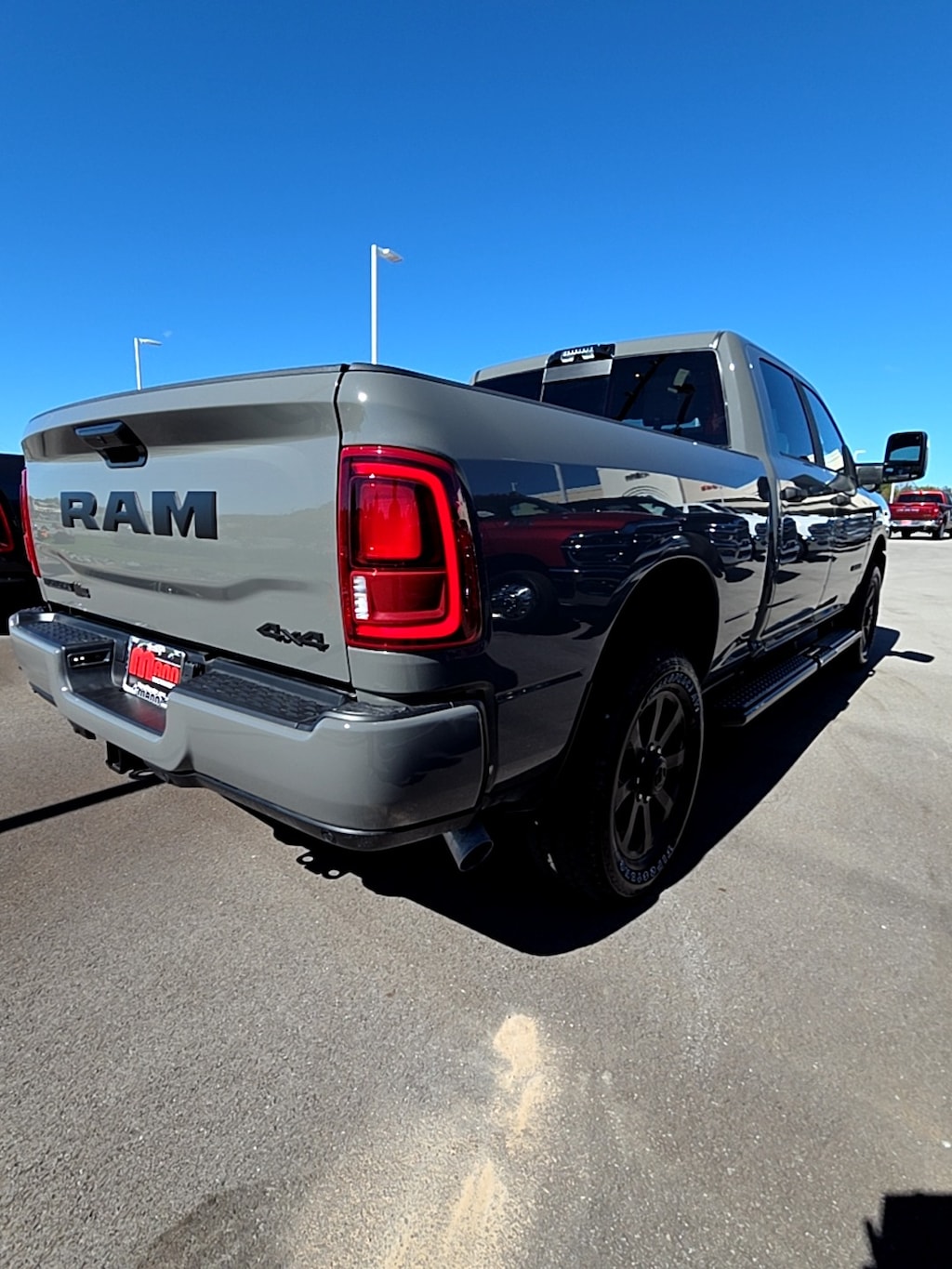 New 2026 Ram 2500 BIG HORN CREW CAB 4X4 6'4 BOX Pickup