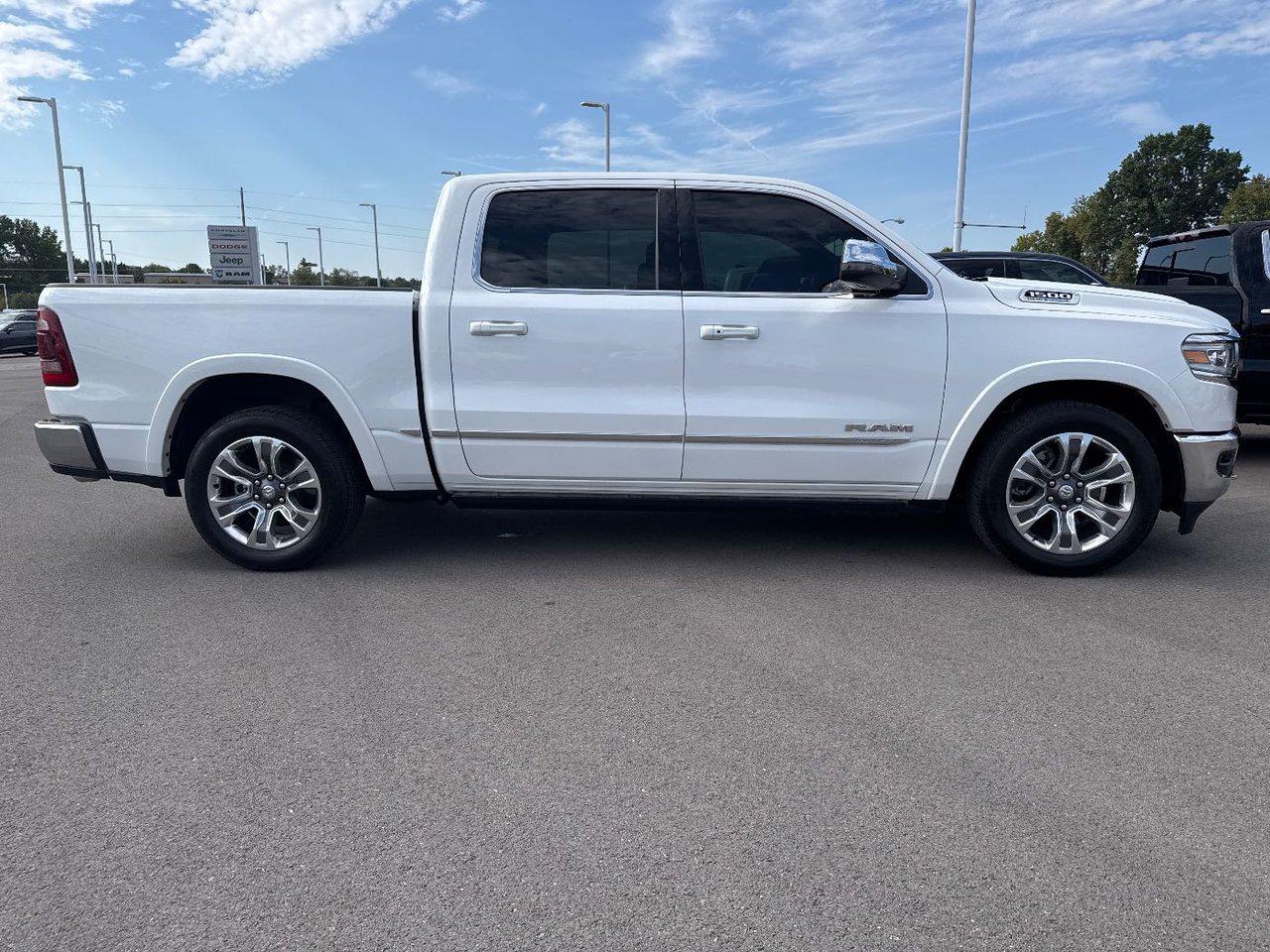 2023 Ram 1500 Limited photo 4