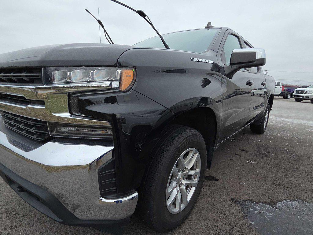 2021 Chevrolet Silverado 1500 LT's photo