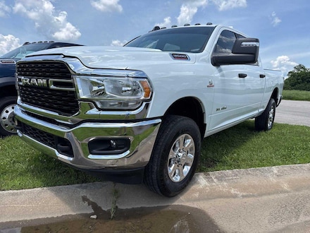 2024 Ram 3500 Big Horn Truck Crew Cab
