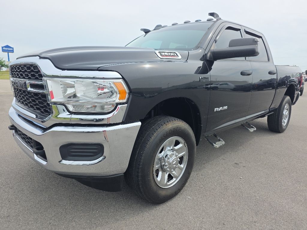 2019 RAM 3500 Tradesman 4X4 Crew Cab SWB's photo