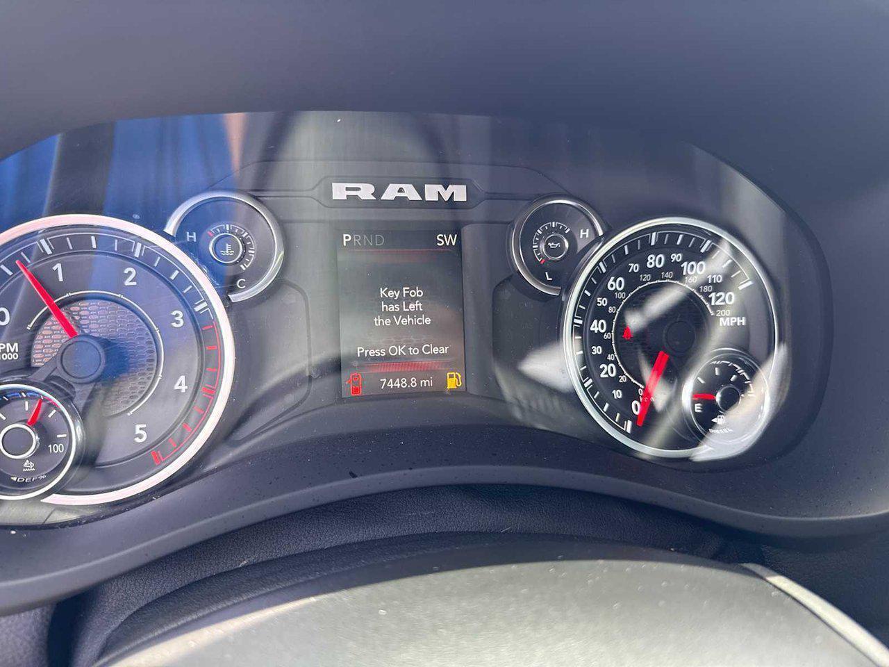 2024 RAM Ram 3500 Pickup Big Horn - Photo 17