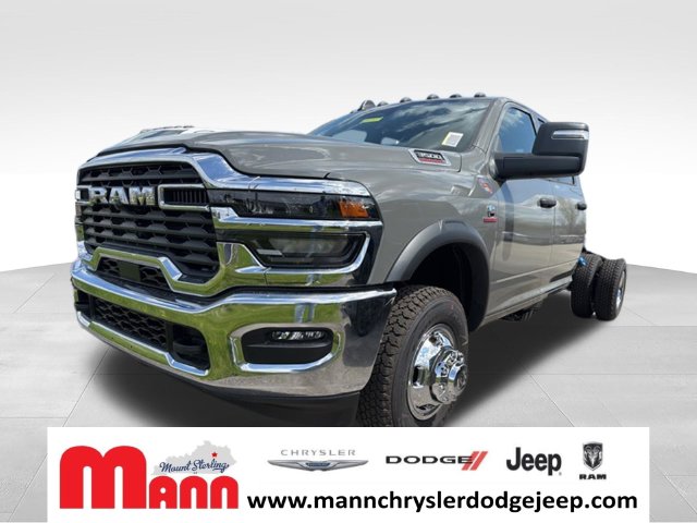 2026 Ram 3500 Chassis Cab TRADESMAN CREW   4X4 60' CA Pickup