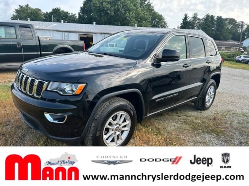 Used 2018 Jeep Grand Cherokee Laredo SUV